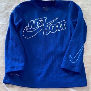 Nike DRI-FIT Long Sleeve Shirt XS 3-4 Years